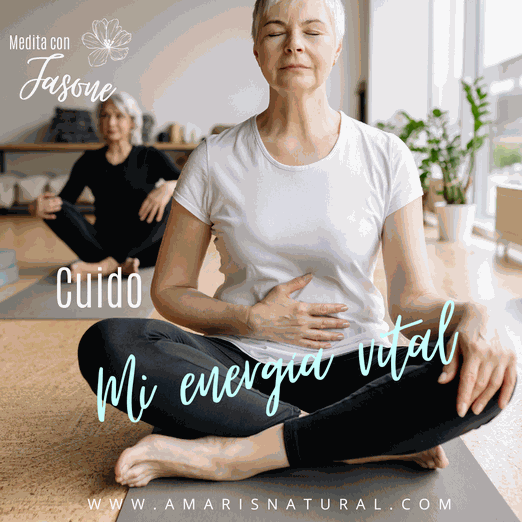 Persona meditando