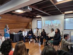 Una de nuestras conferencias y MasterClass