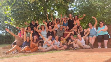 Foto de un grupo de alumnas en un Presencial Amaris