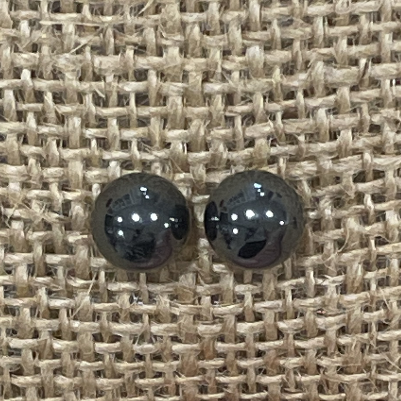 Pendiente  bola 8 mm hematite