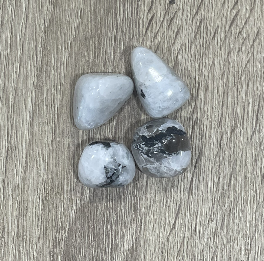 Canto rodado de Piedra Luna 1,8-3 cm precio unidad