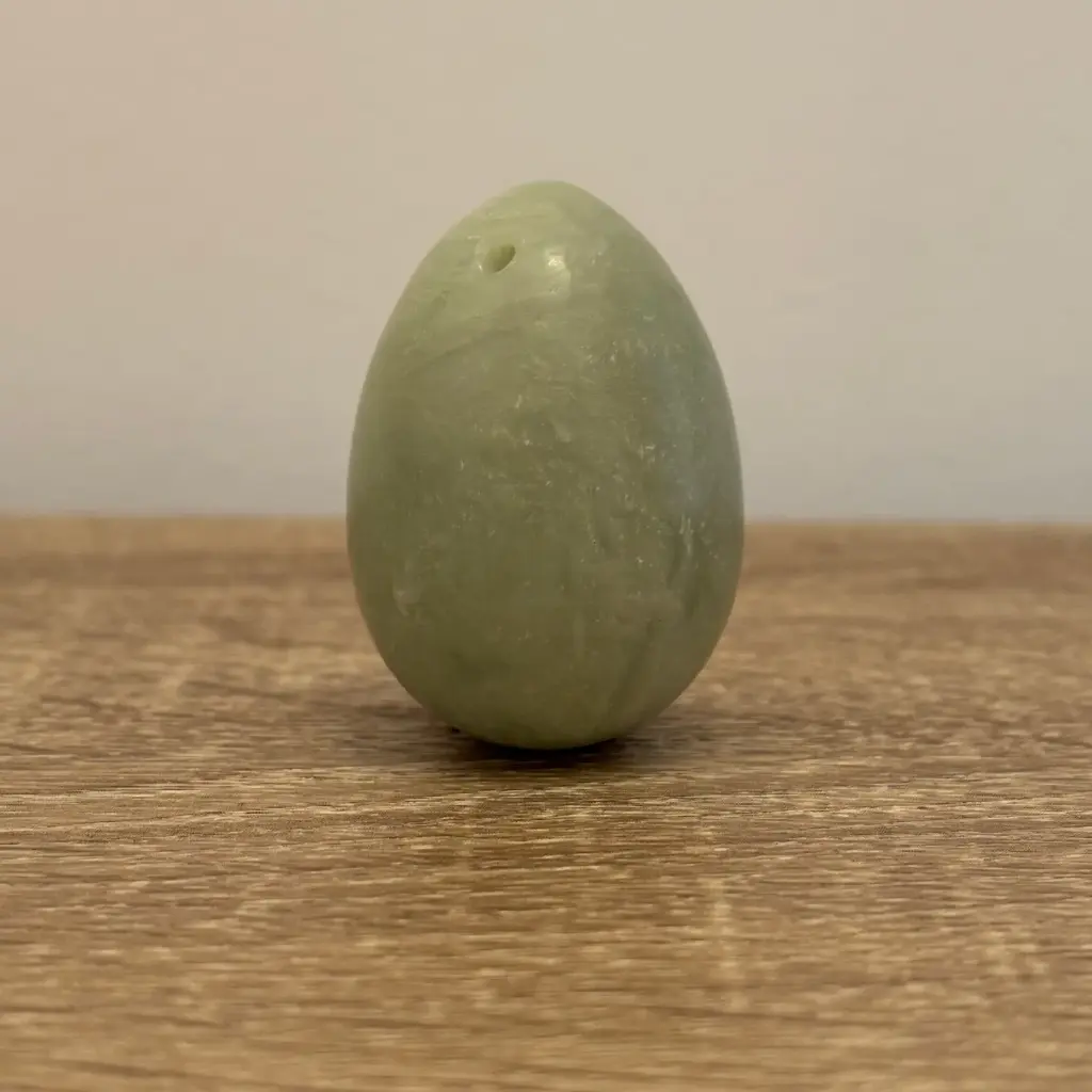 Huevo Jade 35x50 mm perforado