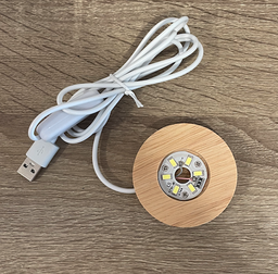 [MI255] Base led blanca usb madera 6 cm