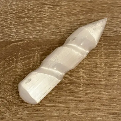 [MI321] Masajeador lápiz Selenita espiral